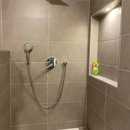 イン Burer Millen, Muehle Born