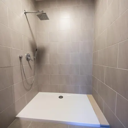 イン Burer Millen, Muehle Born