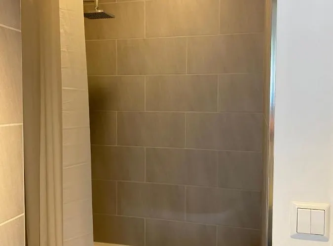 Burer Millen, Muehle Han/Misafirhane Born